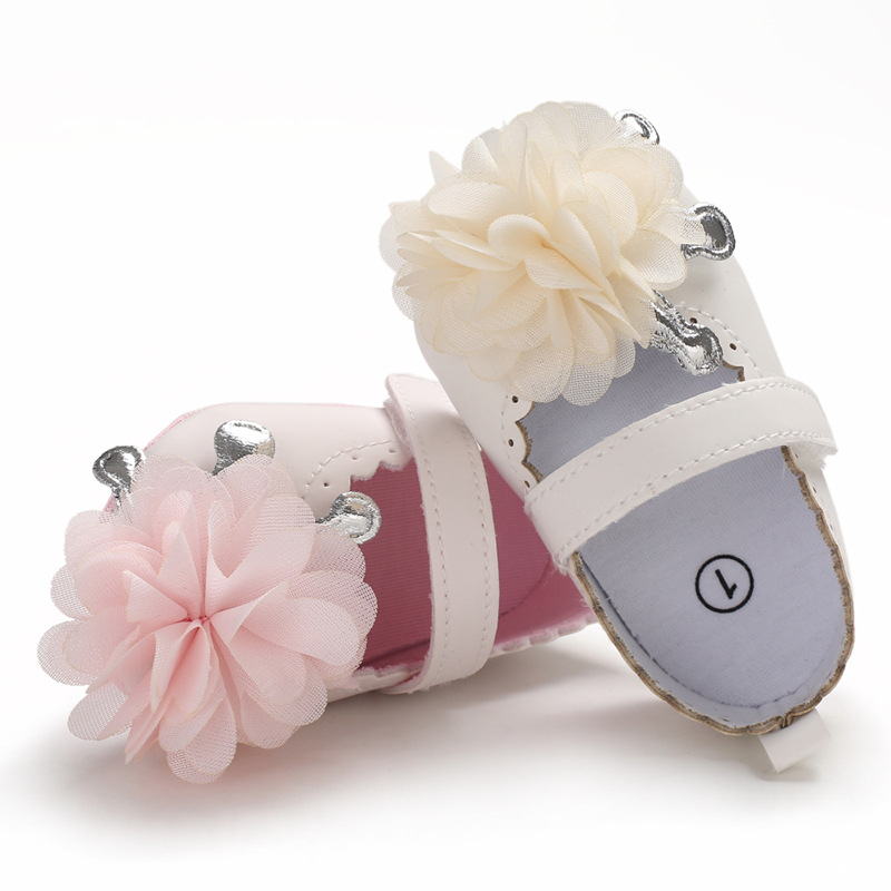 Brand New High Quality Fancy Girls Walking and Running Shoes Prewalker for Children and Baby