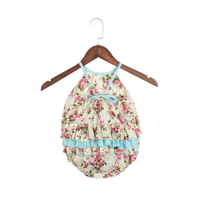 2018 Latest Fashion Design Summer Romper Soft textile Baby Bubble Romper Vintage Smocked Clothing Lovely Smocked Romper