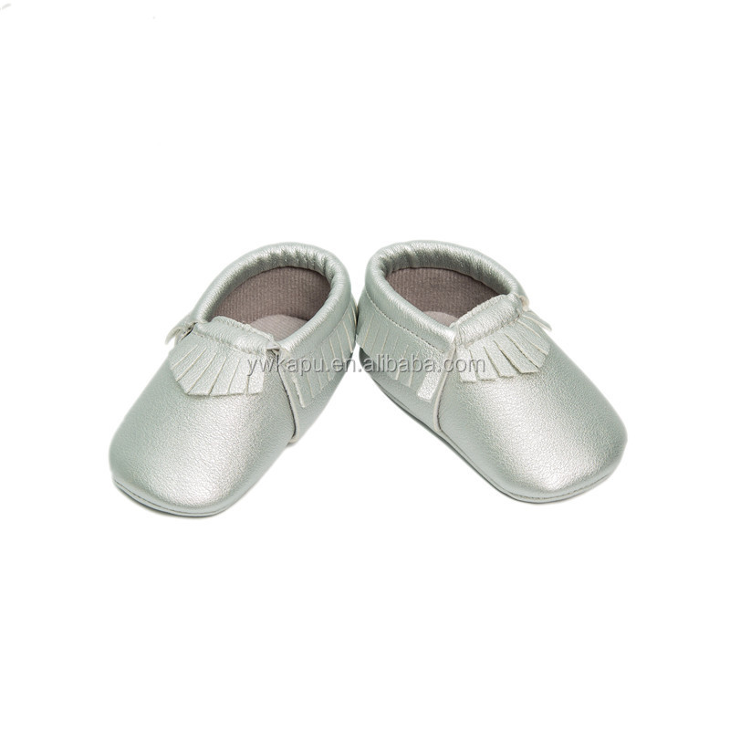 Wholesale leather baby shoes baby moccasin gold baby shoes with bow