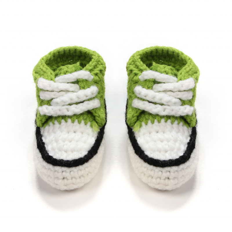 wholesale lovely sneaker pattern handmade crochet baby girl shoes