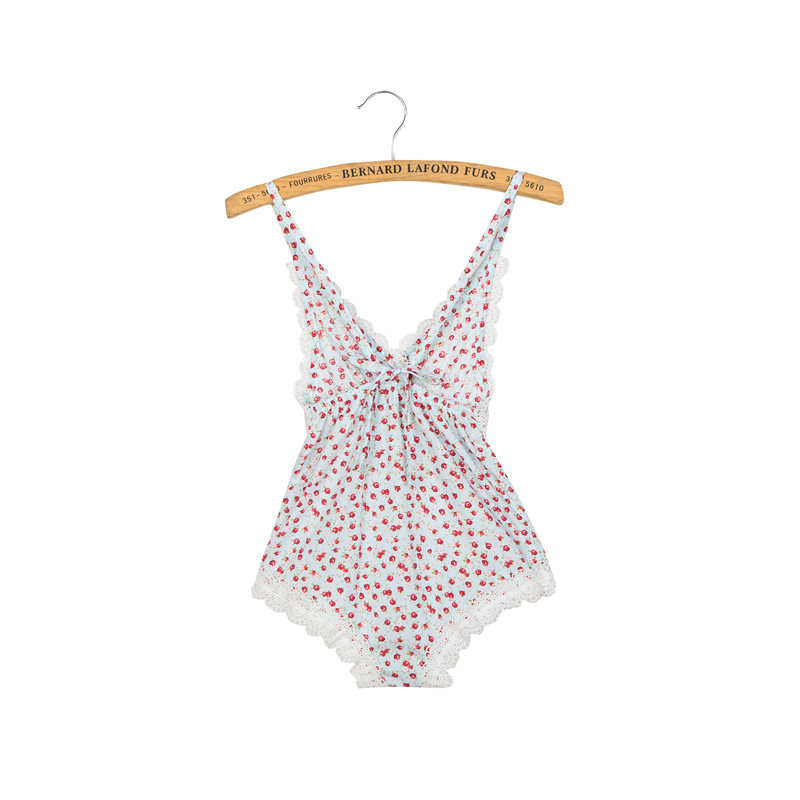 New products 2018 baby clothes vintage lace romper with high quality print