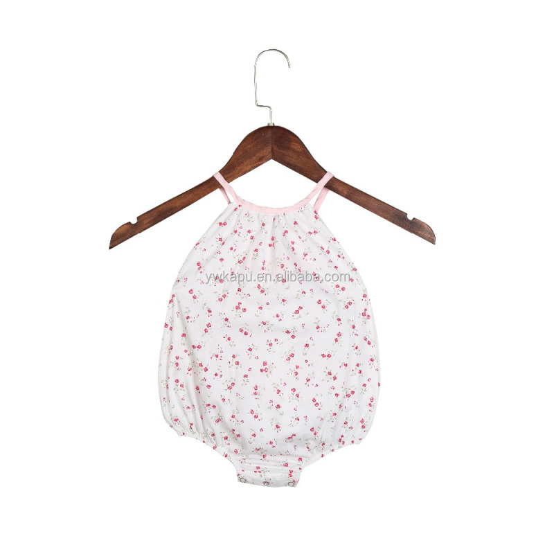 2018 Latest Fashion Design Summer Romper Soft textile Baby Bubble Romper Vintage Smocked Clothing Lovely Smocked Romper
