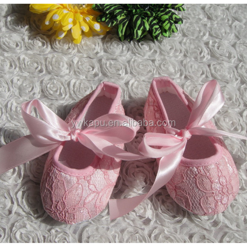 New born baby shoes kids soft sole baby lace shoes in stock