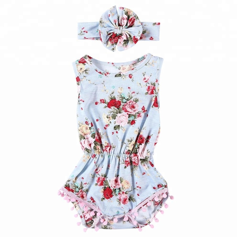 Wholesale baby clothing pompom bodysuit with pompoms baby clothes