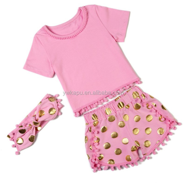 Wholesale Girl Cotton Pompom Top And Polka Dots Shorts Clothing Sets With Headband 