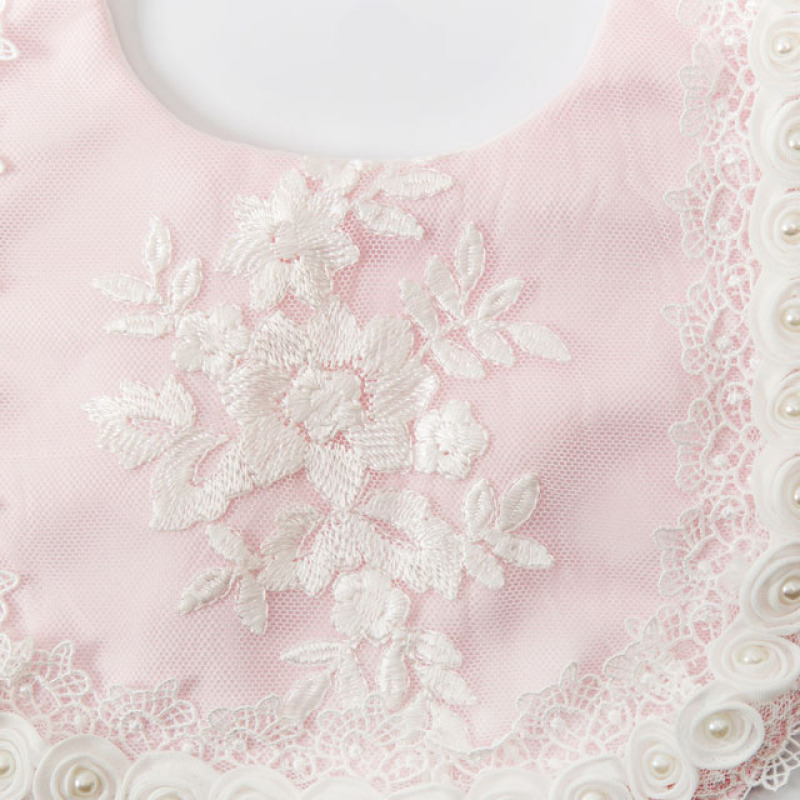 Super soft baby bow knot lace burp bib muslin burp cloth