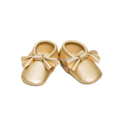 Wholesale leather baby shoes baby moccasin gold baby shoes with bow