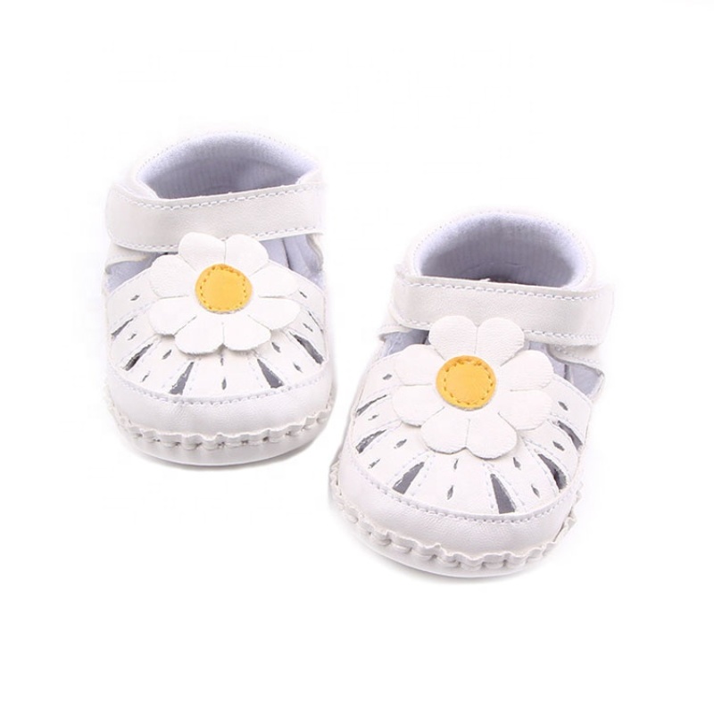 Summer comfort cute shoes baby newborn leather flower sandals