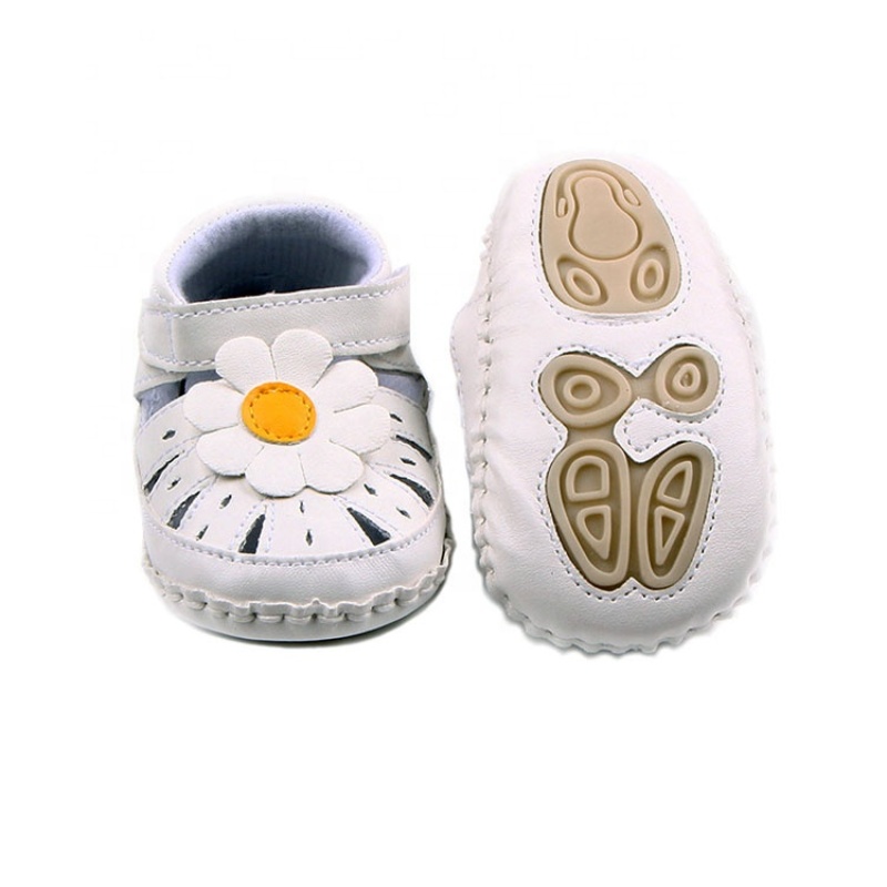 Summer comfort cute shoes baby newborn leather flower sandals