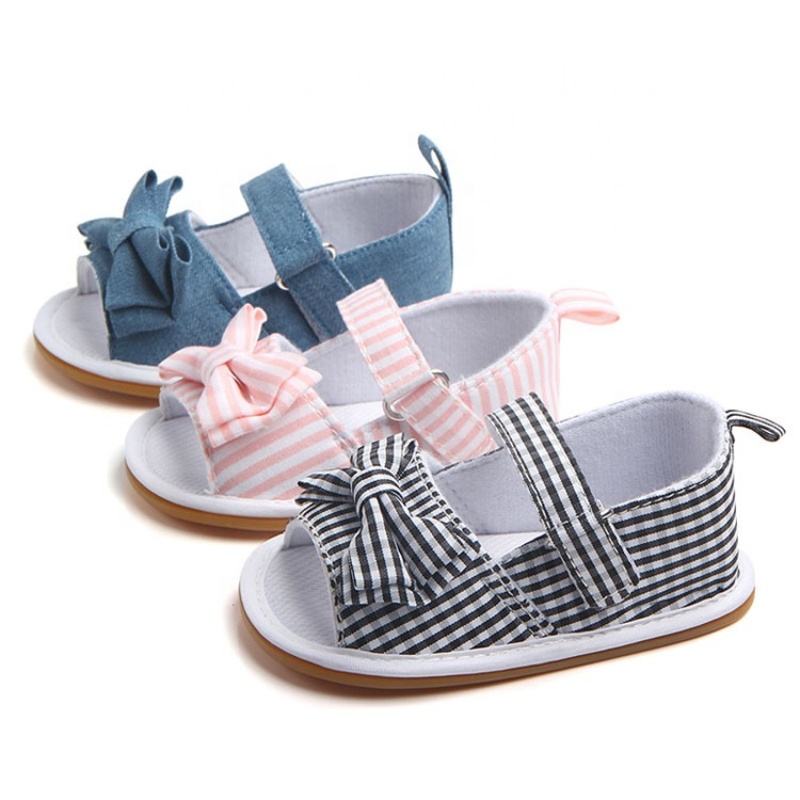 Hot selling flat buckle strap plaid  bow sandals custom new born baby shoes