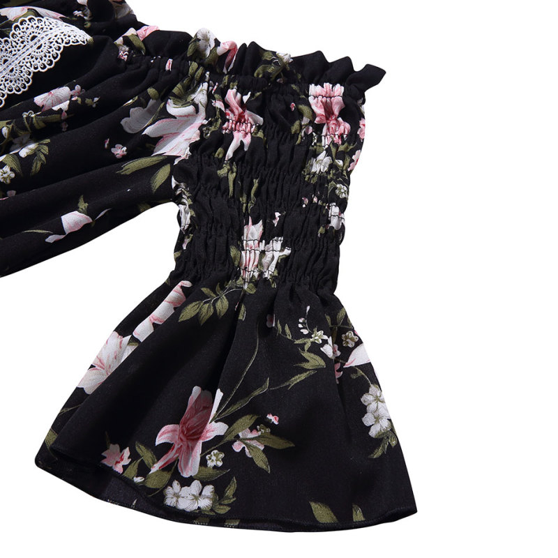 Wholesale oem fall Smocked flutter sleeves baby girl floral knit baby rompers