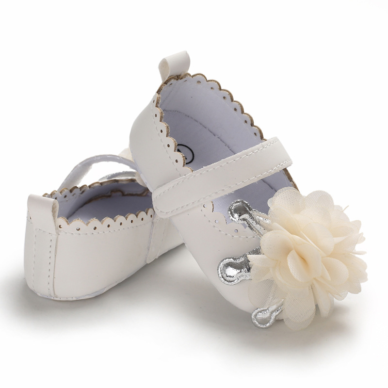 Brand New High Quality Fancy Girls Walking and Running Shoes Prewalker for Children and Baby