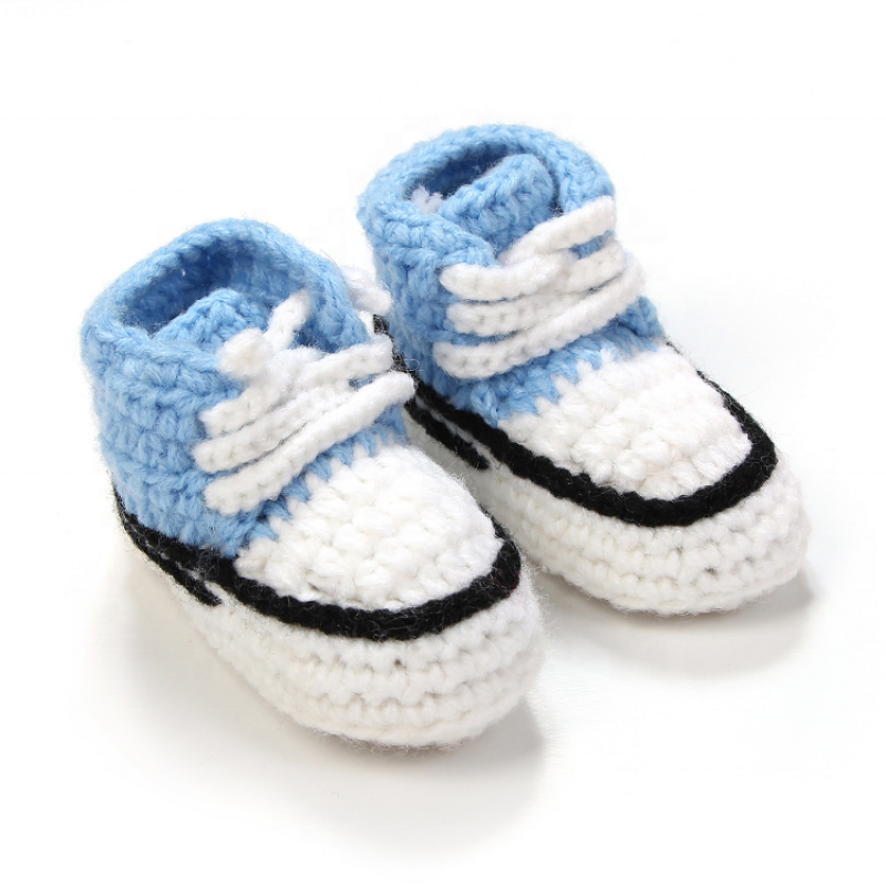 wholesale lovely sneaker pattern handmade crochet baby girl shoes