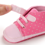 Wholesale Light Anti-Slippery White Pink Hook and Loop Canvas Shoes for Baby Girls
