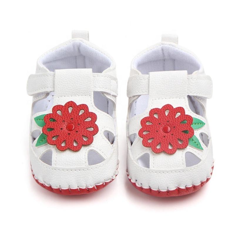 Fashionable baby girl high quality white leather shoes flower sandals