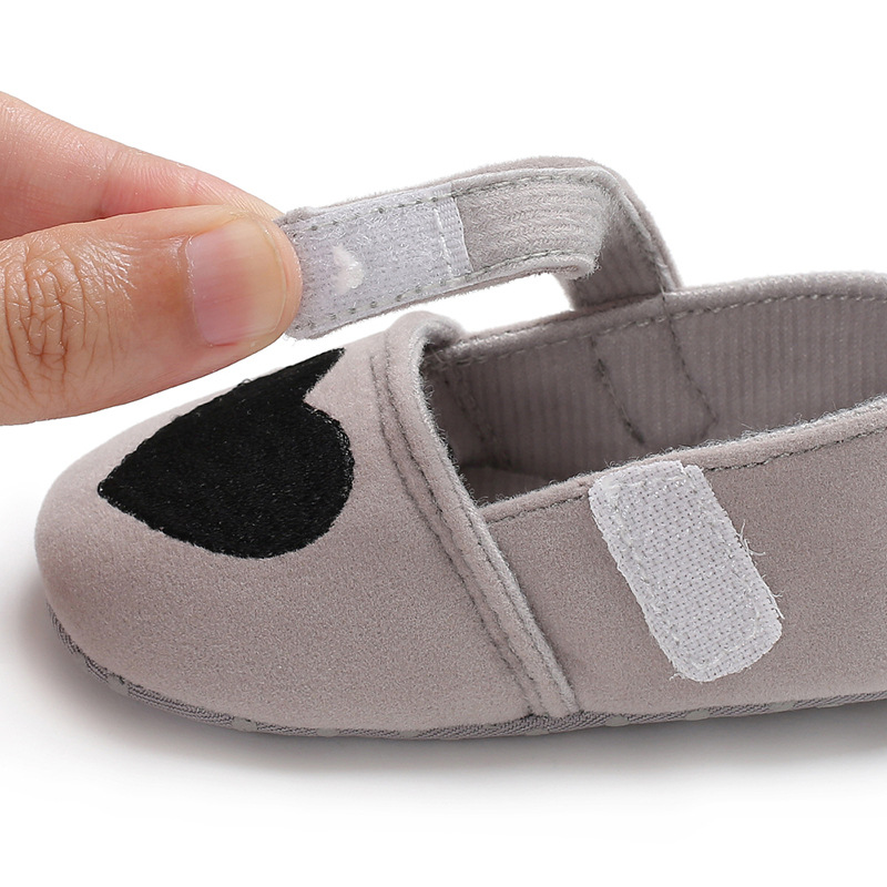 Wholesale Anti-Slippery Tennis Basketball Gymnastics Sports Shoes for Toddler Kids Girls