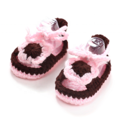 wholesale soft cheap newborn handmade baby crochet wool shoes