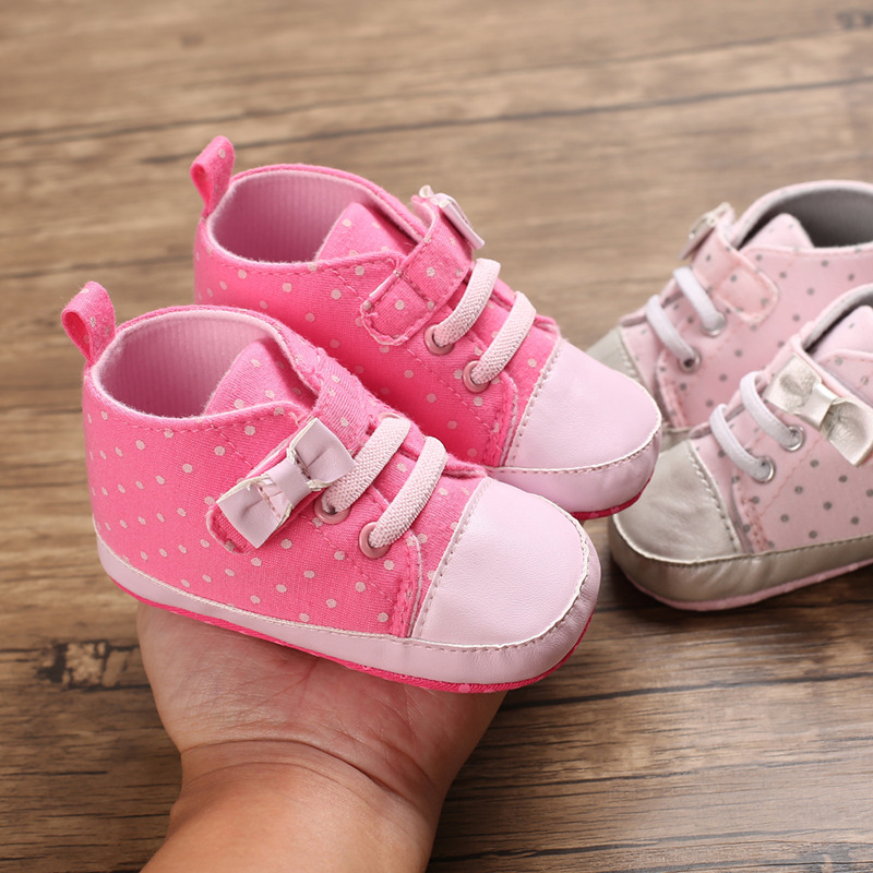 Wholesale Light Anti-Slippery White Pink Hook and Loop Canvas Shoes for Baby Girls