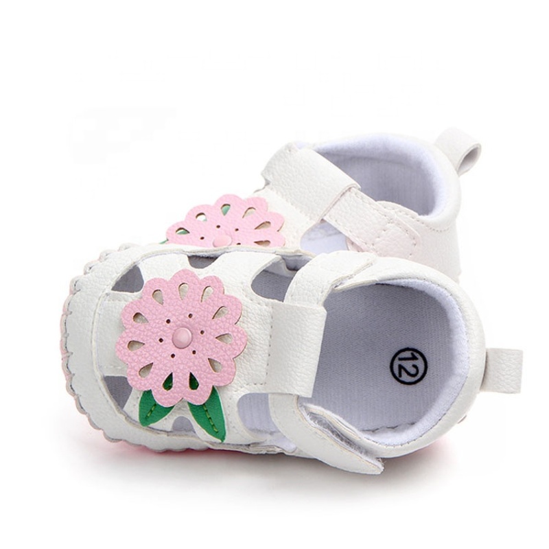 Fashionable baby girl high quality white leather shoes flower sandals
