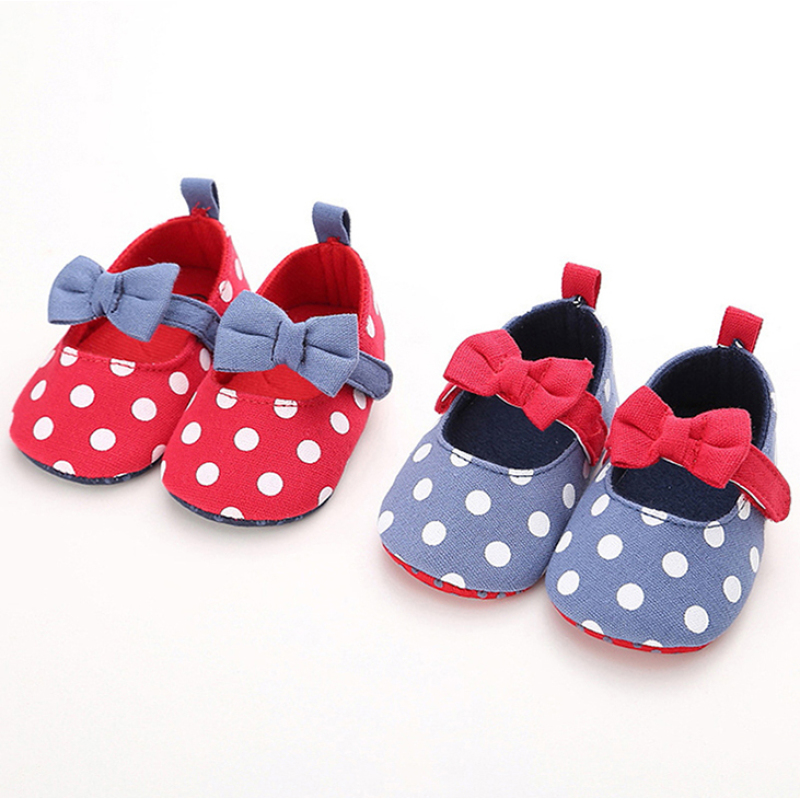 Promotional Fashion Designer 1year Baby Toddlers Girls Polka Dot Shoes for Casual Wear