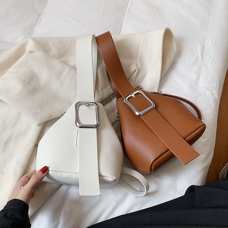 New Fashion Pu Leather Reto Ladies Bags Leather Messenger Bag Ins Influence Chain Crossbody Bag Designer Handbags Famous Brands