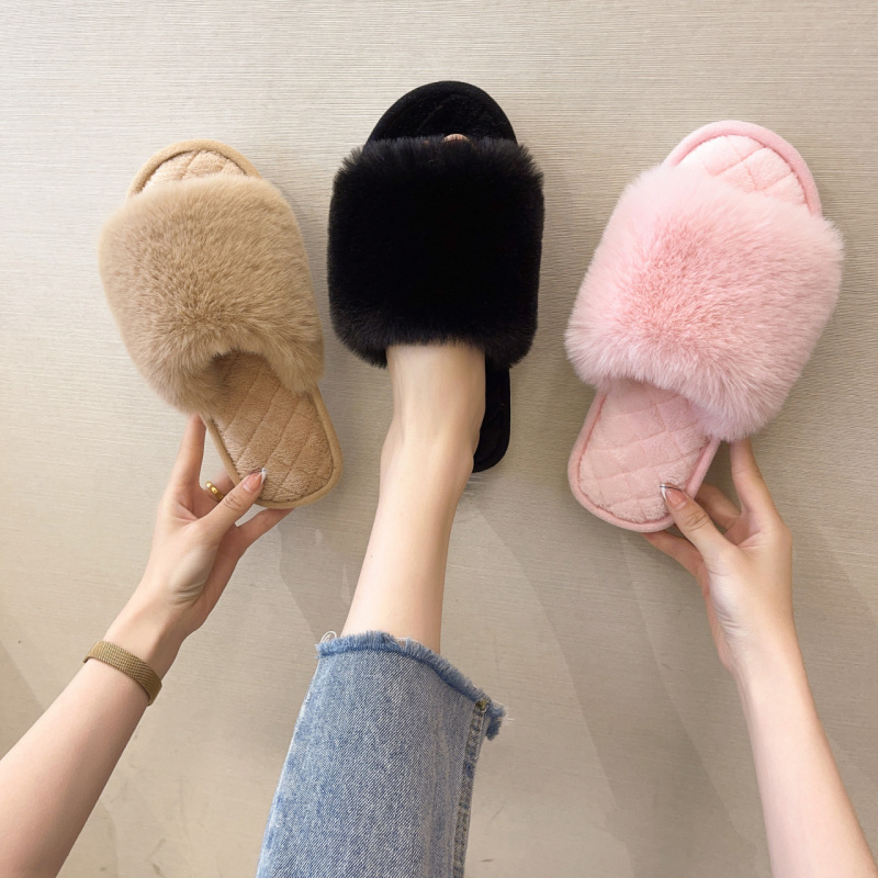 2021 New Fashion Cotton Slippers Women Open Toe Home Warmth In Winter Word Wool Slippers Winter Floor Plush Women's Slippers