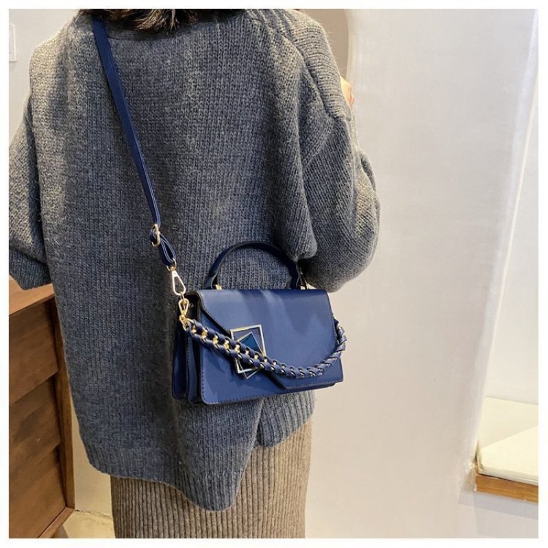 One-Shoulder Messenger Bag Texture Handbag Women's Leather Small Square Bag