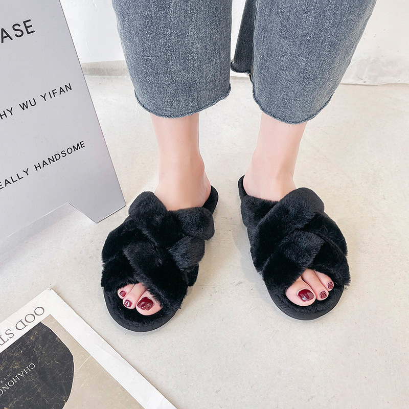 Women's Cross-Hair Slippers To Keep Warm Flat Slippers