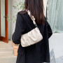 Wholesale Korean Style New Crossbody Bag 2021 Summer Hot Sale Luxury Handbags For Women Ins Lady Cloud Bag
