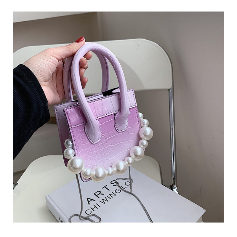 New arrival crocodile pattern pearl chain small square bag purses and handbags luxury for women hand bags 2021