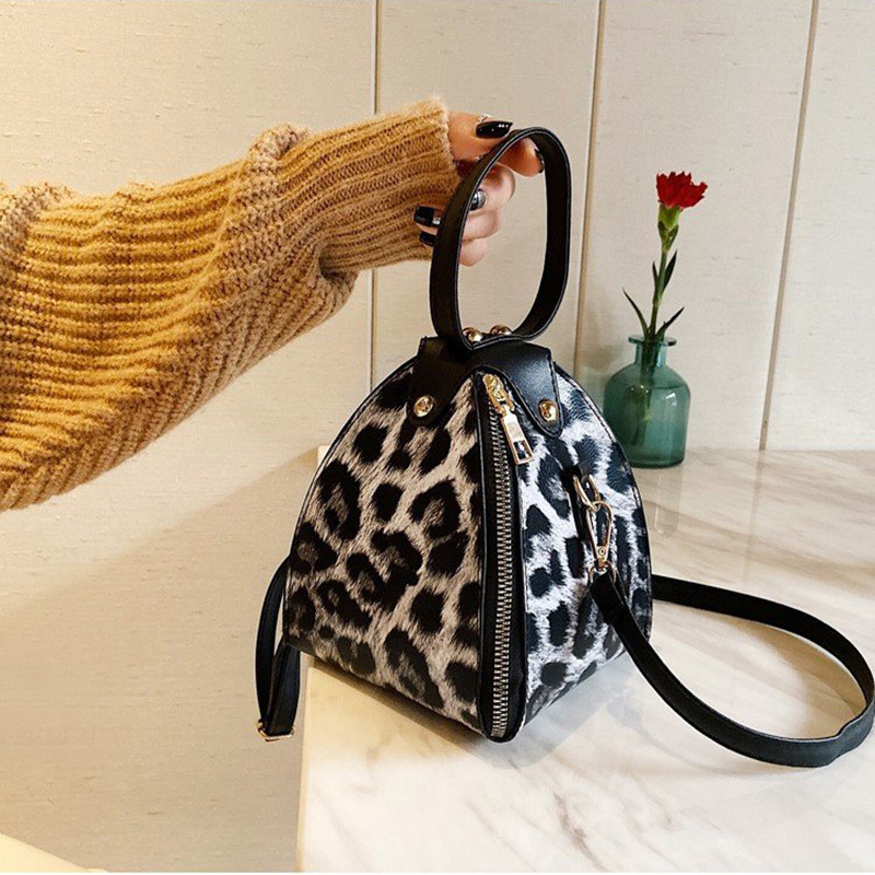 Hot Sale Leopard Snake Skin Purse Triangle Sling Bags Designer Handbags Famous Brand Purses 2021 Handbags For Women Hand Bags
