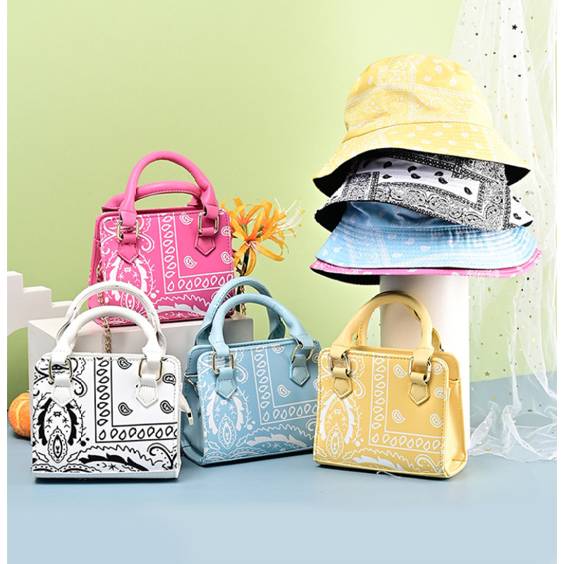 2021 New Cashew Flower Square Bag Handbag & Fisherman Hat Set Ins Portable Crossbody Bag Women Bandana Bags