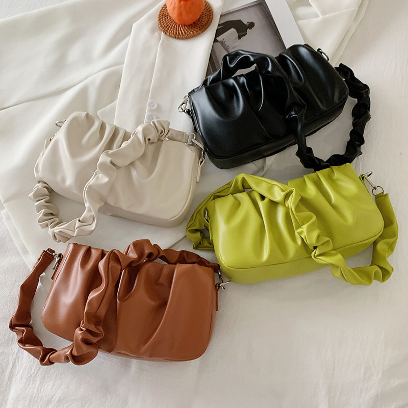 Wholesale Korean Style New Crossbody Bag 2021 Summer Hot Sale Luxury Handbags For Women Ins Lady Cloud Bag
