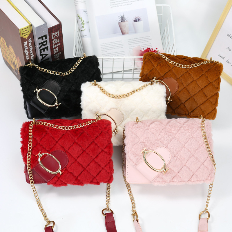 Wholesale Autumn Purses And Handbags Plish Bags Women Handbags Ladies Purses Ins Diamond Chain Crossbody Bag Women Hand Bags