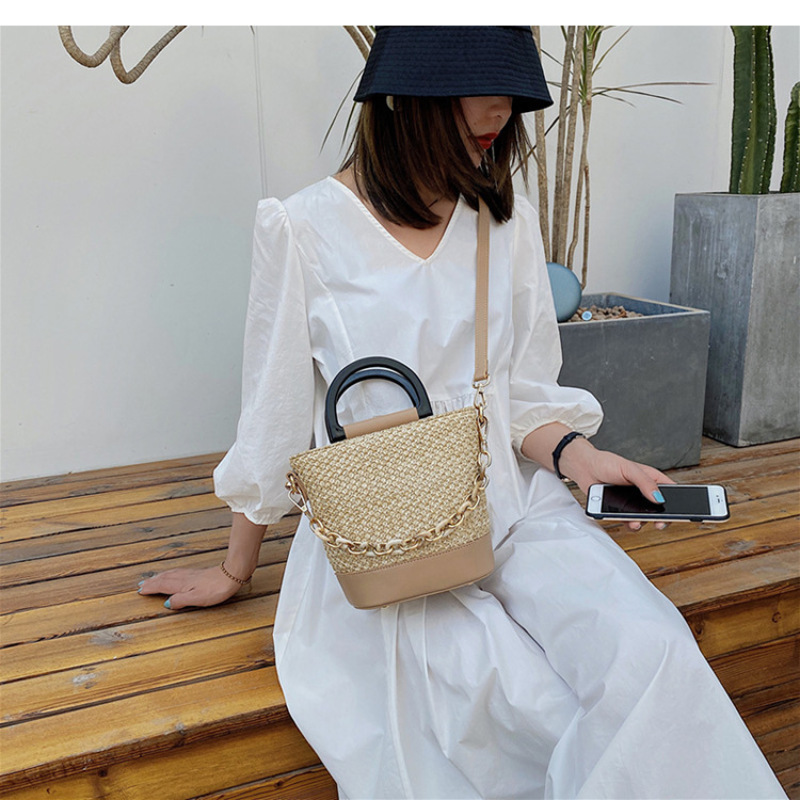 2021 New Korean Fashion Woven Handbag Simple Woven Satchel Ladies Ins Popular Simple Western Style Shoulder Bag