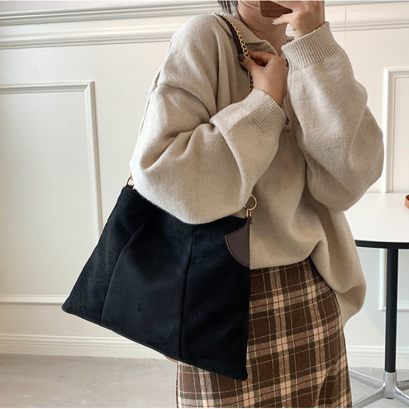 New Korean Version Of One-Shoulder Diagonal Bag Large Capacity Chain Fur Handbags Underarm Bag Casual Texture Tote Bag