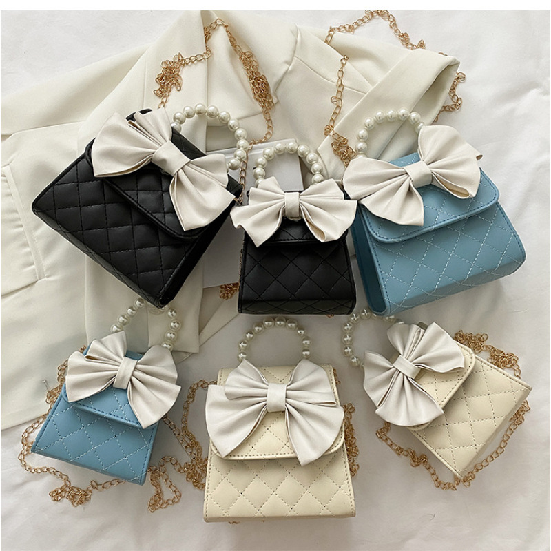 2021 New Trendy Macaron Pearl Mini Fashion Handbag Ins Bow Chain Simple One-Shoulder Messenger Bag Ladies Handbags Women Bags