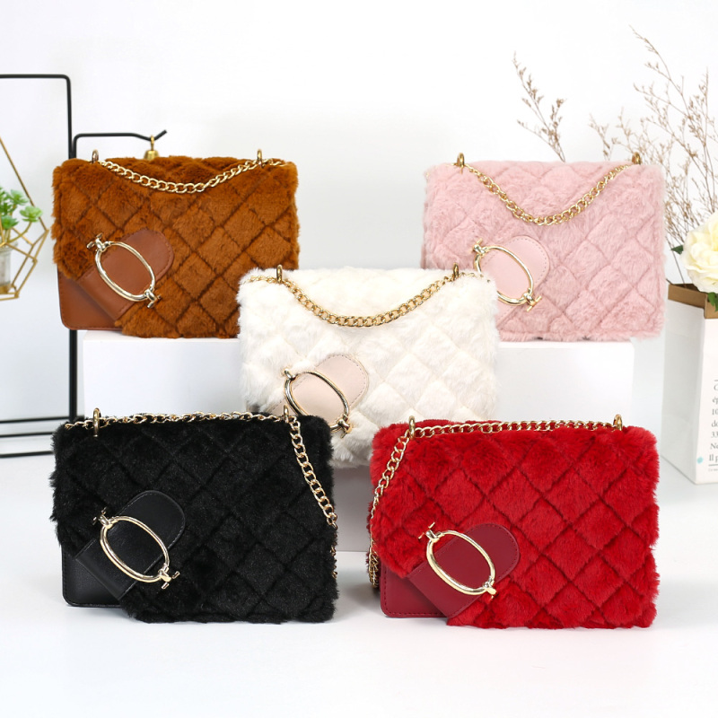 Wholesale Autumn Purses And Handbags Plish Bags Women Handbags Ladies Purses Ins Diamond Chain Crossbody Bag Women Hand Bags