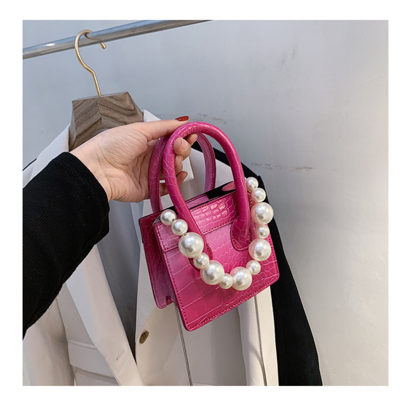 New arrival crocodile pattern pearl chain small square bag purses and handbags luxury for women hand bags 2021