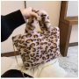New Winter Girl Plush Leopard Print Handbag 2021 Winter Female Handbag Plush Chain Crossbody Bag Ladies Purses And Hangbags