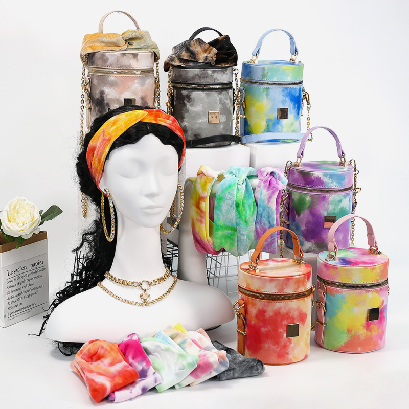 Purses And Handbags New Trendy Dyeing Chain Ins Popular Cool PU Leather Hand Bags & Hair Hoops Socks Set Women Hand bag