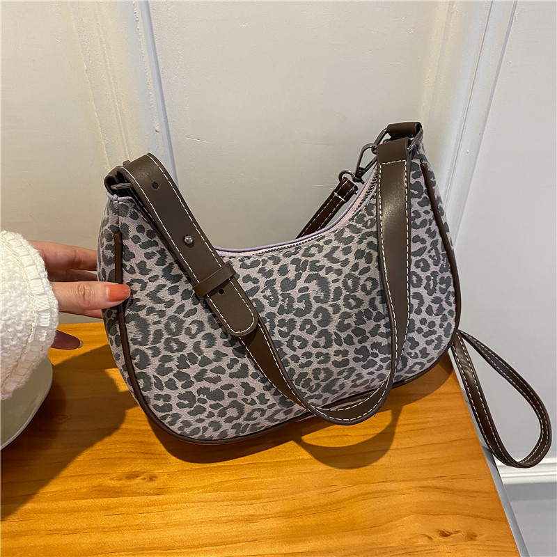 Ins Fashion ヒョウ柄ハンドバッグ 2021年新作 韓国レトロ 大容量 クロスボディ ダンプリングバッグ 財布 ハンドバッグ
