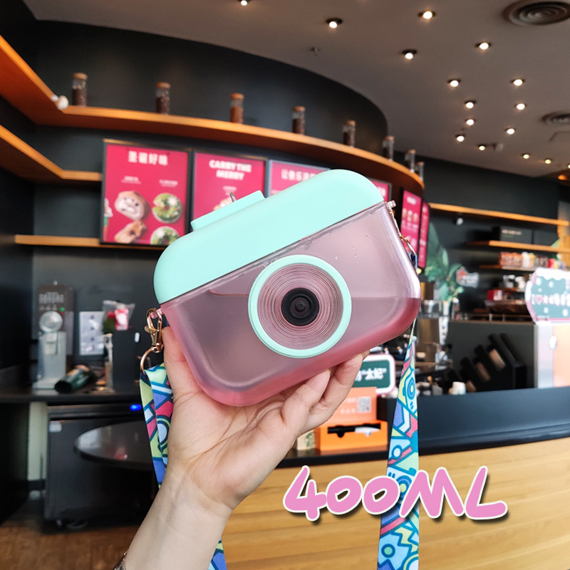 New Creative Camera Straw Plastic Cup Is Fun Camera Bag Kids Purse Mini Handbags Cute Girl Crossbody Purse Water Bottle