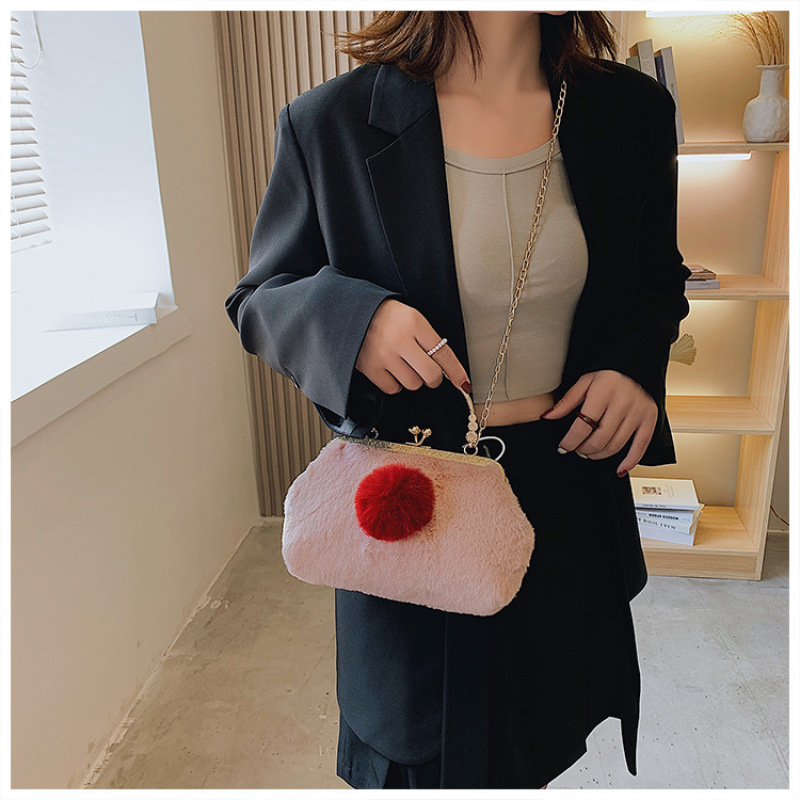 Ins Sweet And Cute Plush Crossbody Handbags Autumn And Winter New Korean Purses 2021 Women Hand Bags