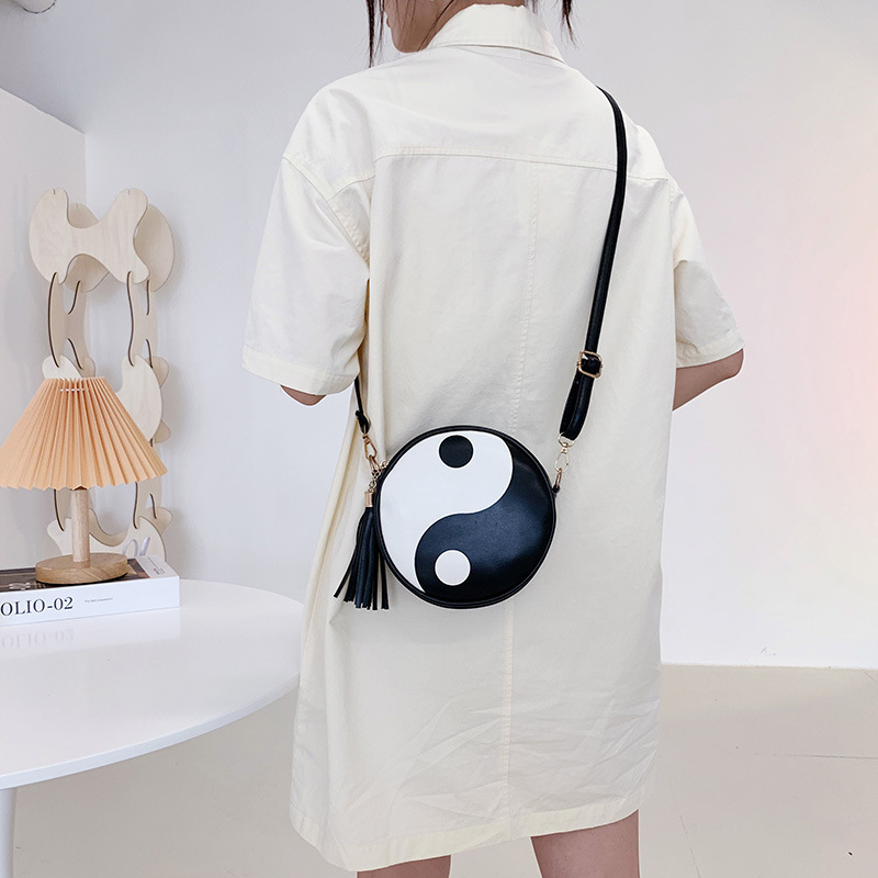 Colorblock Leather One-Shoulder Diagonal Mini Ladies Round Bag
