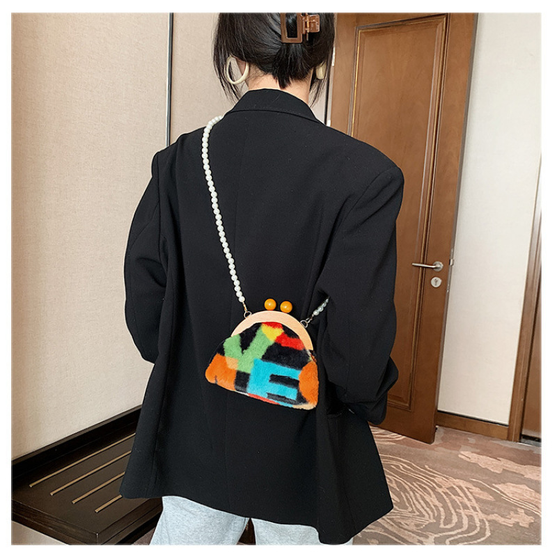 Fashion Pearl Mini Shoulder Fur Purse Women Handbags Designers Purses And Handbags For Ladies Hand Bags