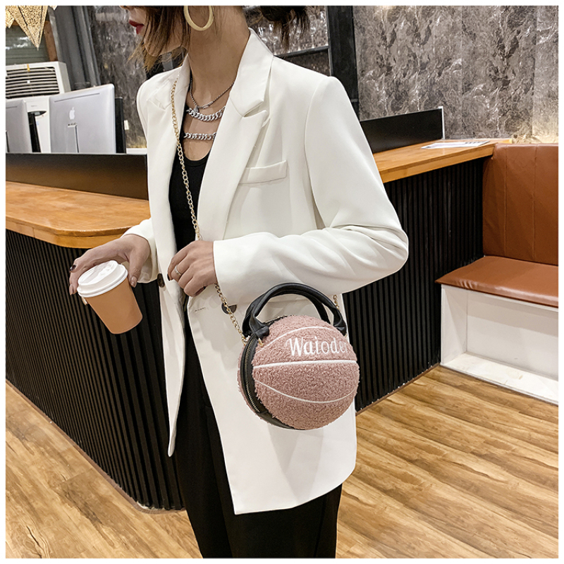 2020 New arrivals luxury designer shoulder bags women chain handbags fur purses basketball purse
