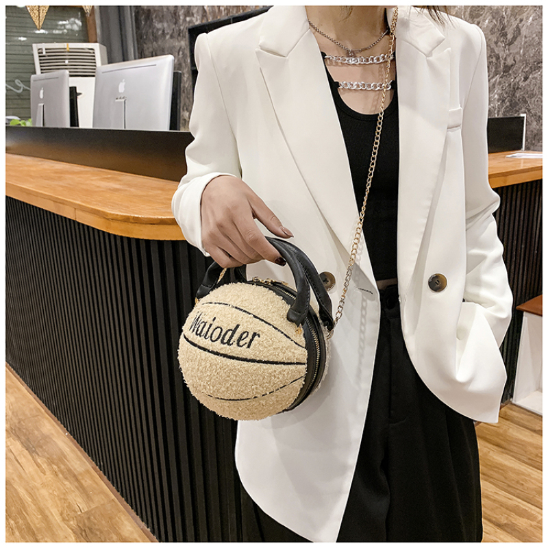 2020 New arrivals luxury designer shoulder bags women chain handbags fur purses basketball purse