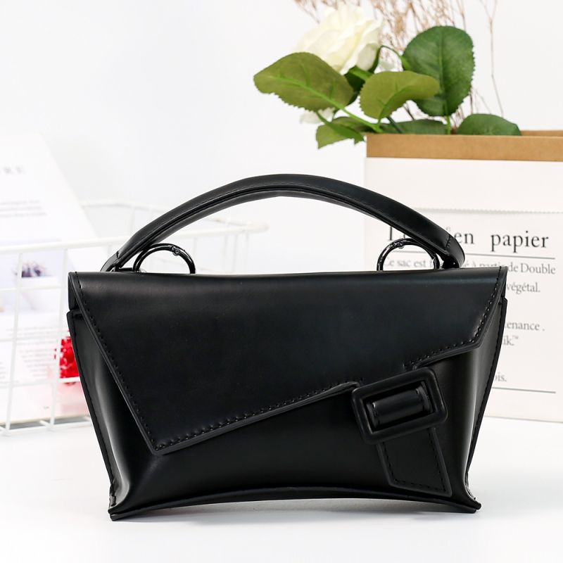 Ins Female Tide Bag  New  Summer Fashion Lady Handbags For Women Luxury Messenger Bag Casual Wild Chest Bag