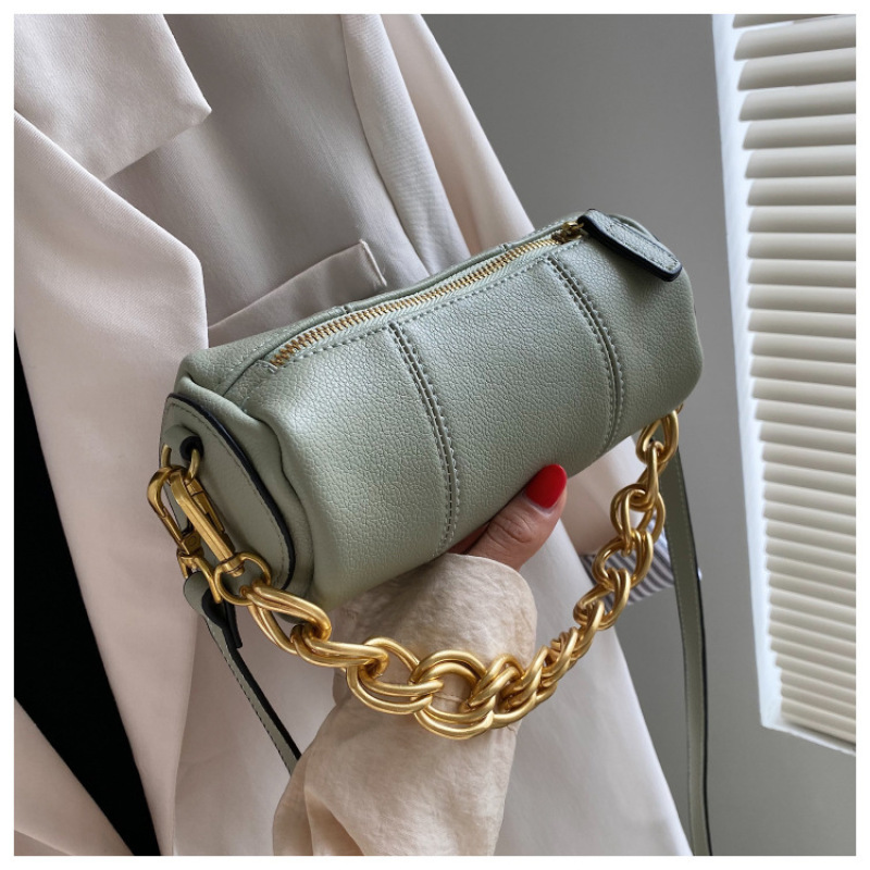 2021 New Trendy Korean All-Match Crossbody Bag Thick Chain One-Shoulder Bag Armpit Fashion Woemn Hand Bags